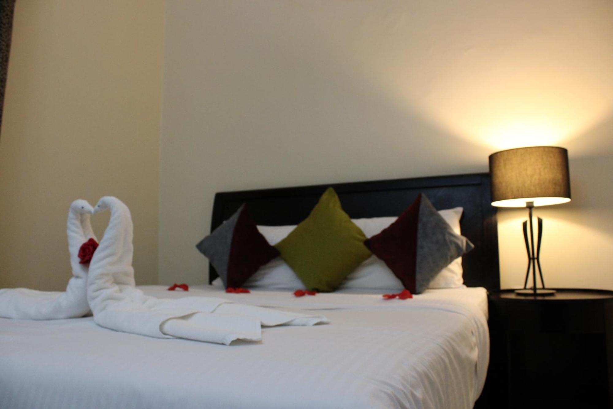 Al Smou Hotel Apartments - Maha Hospitality Group Ajman Exterior photo